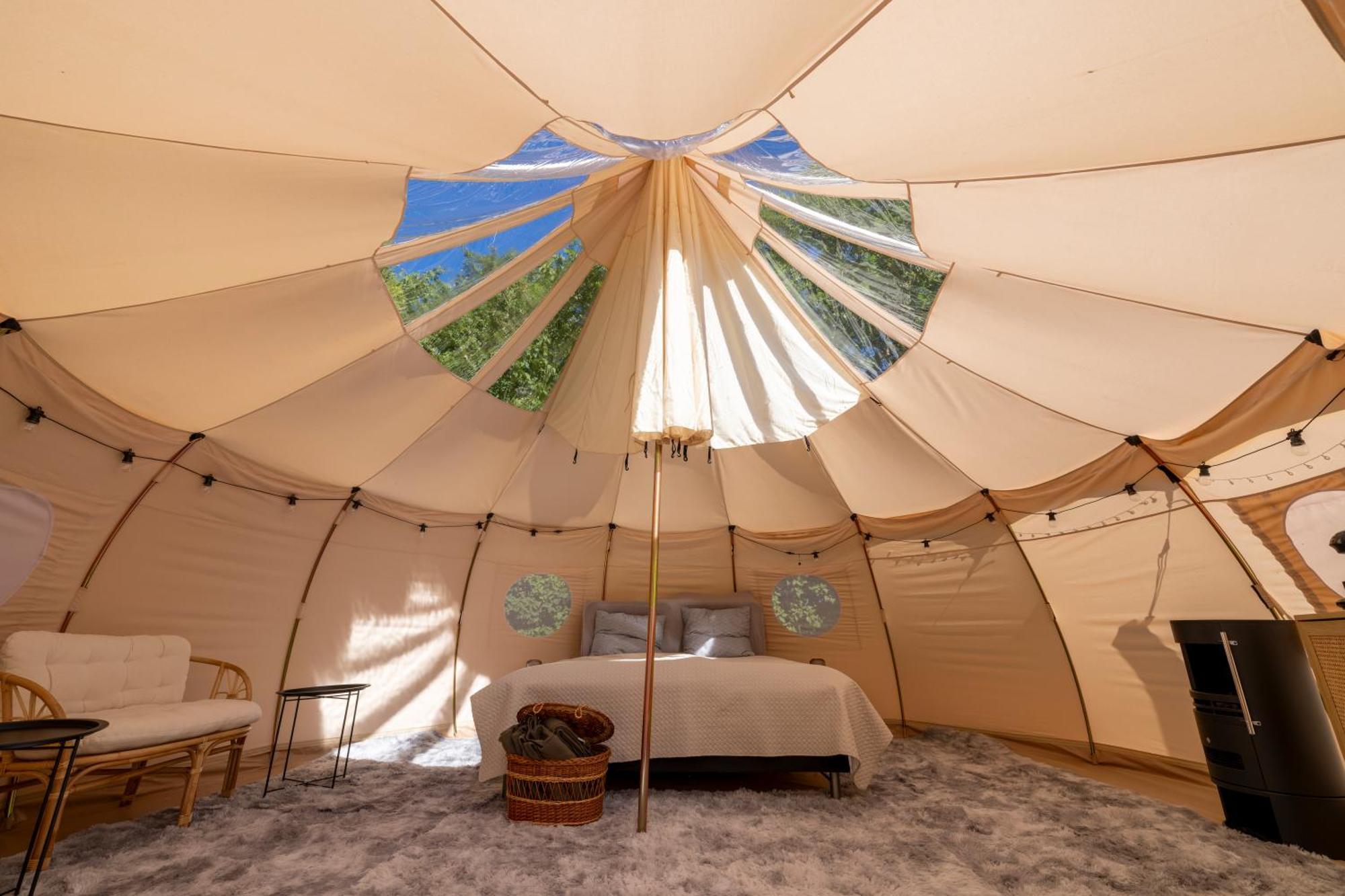 Holmegaard Vin Og Glamping Hotel Dannemare Exterior photo